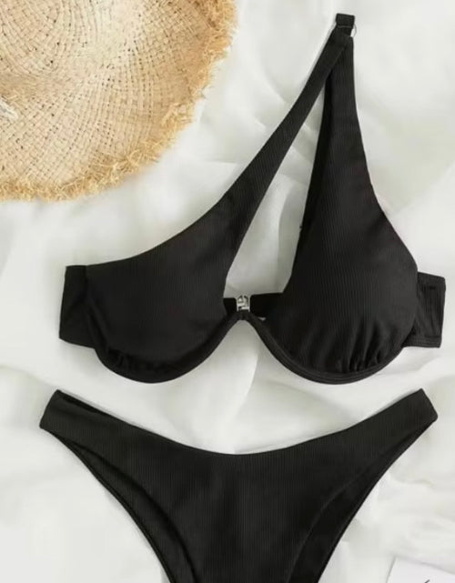 Load image into Gallery viewer, Two pieces Bikini
